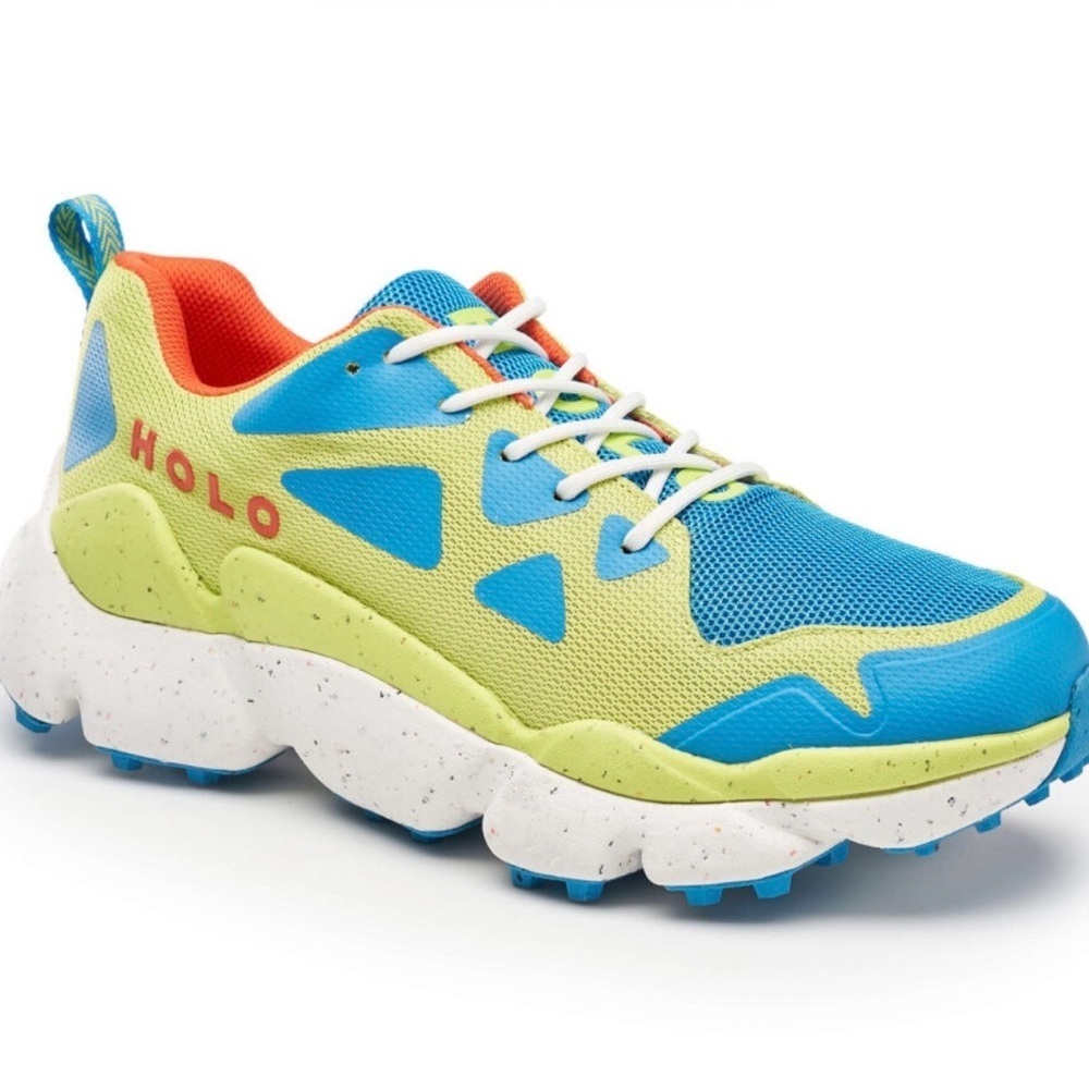 Holo Nephelae Running Shoe - Picture 2 of 7